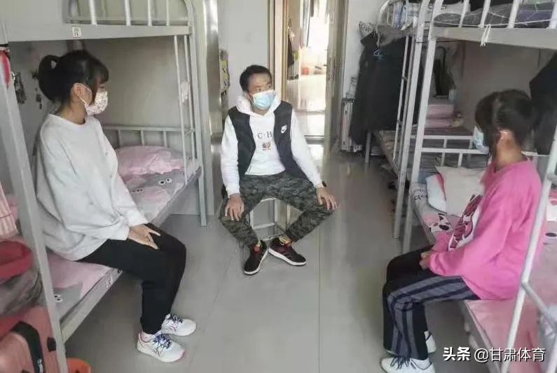 用情用心用力做好学校安全工作,用心织密防疫安全网