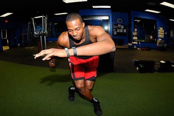 肩部弹响不痛怎么改正,为什么肩部训练效果差