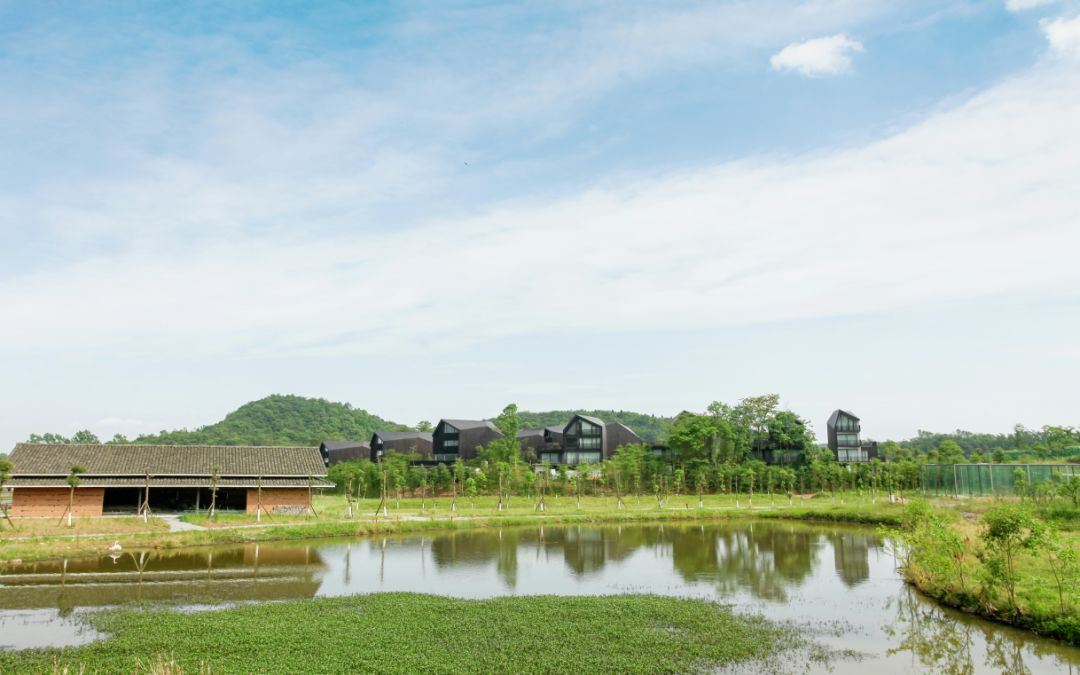 罗浮山清水湖民宿订房,全家出游避暑