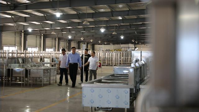 让厨房美好起来——记上海翼捷集团董事长张东平的创业故事