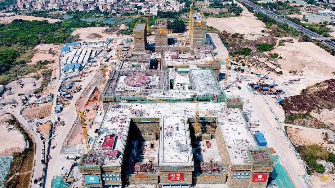 真敢挂！个别直逼“8”字头！岛外核心区如此坚挺！有何底气？