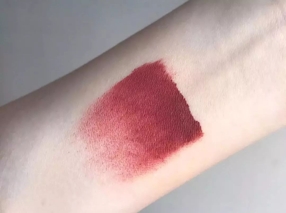 这几款泰国斩男色口红，让你美翻天！下一支断货王一定是它！