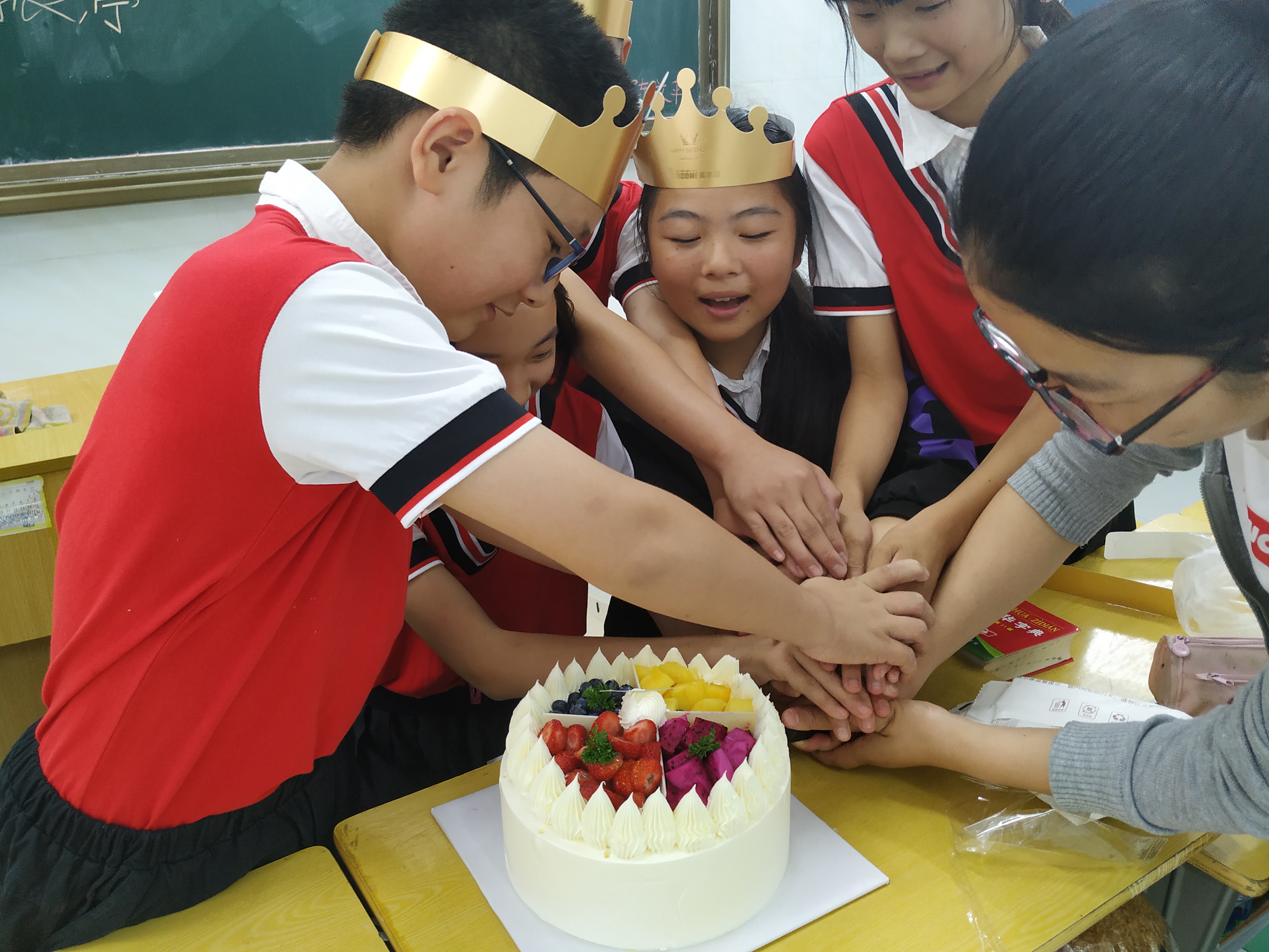 关爱山区留守儿童小学,关爱留守儿童学校