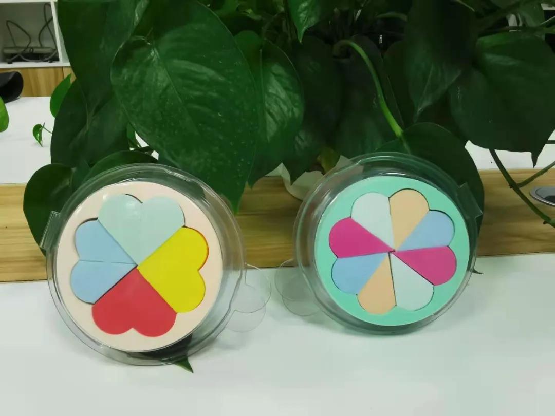 化妆粉扑怎么使用,化妆粉扑正确使用方法