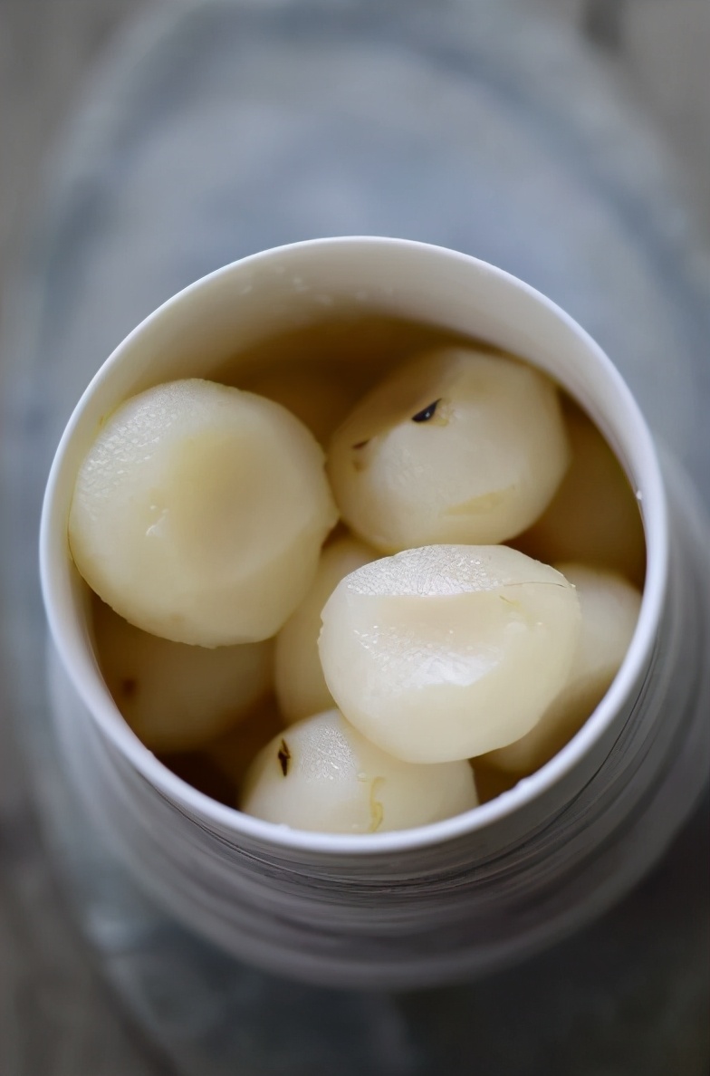 荸荠煮熟吃清火消积,滋阴清热和积食内热