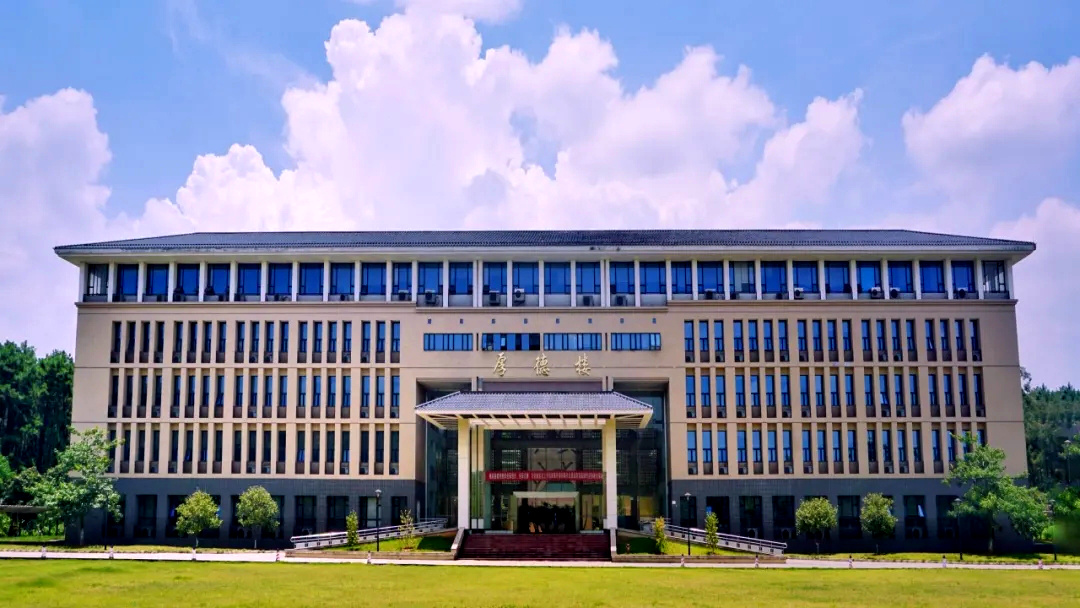 广东“最好”财经类大学，去年就业率98%，附20年招生录取表