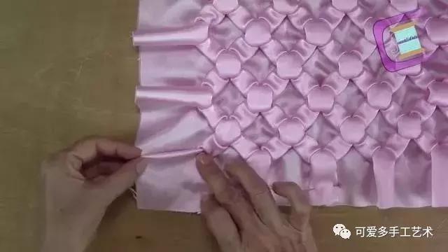 手工制作抱枕教程用针线勾,旧衣服自制抱枕不用针线了