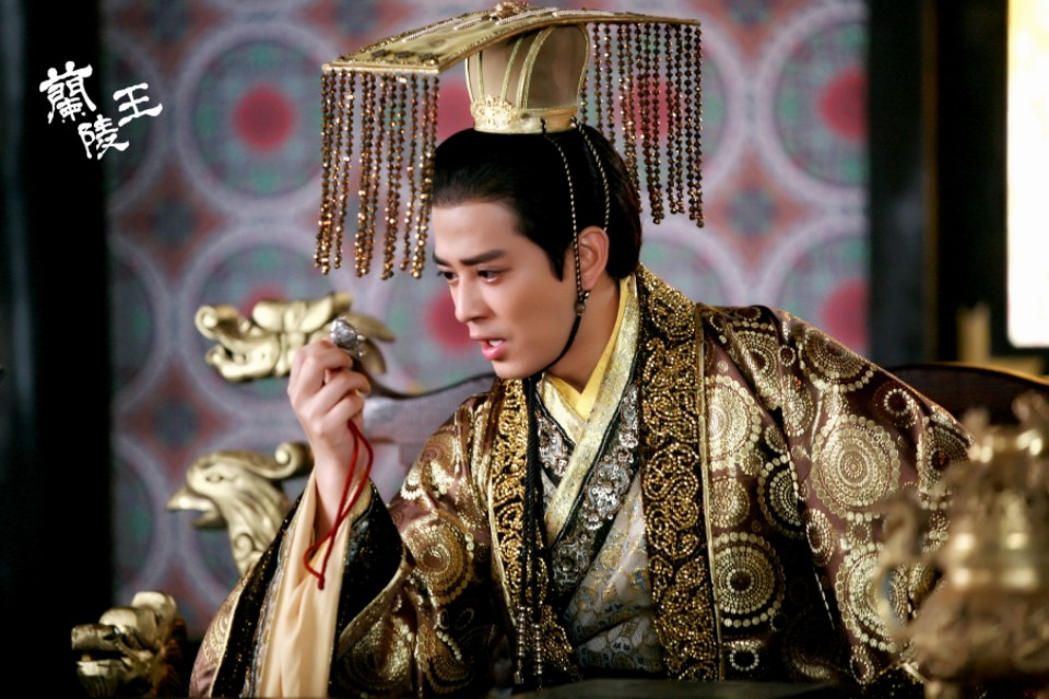 欧美古装最帅男演员,古装剧最帅三位男演员