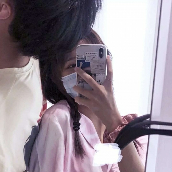 情侣头像青春系真人拥抱,情侣头像原宿风单人