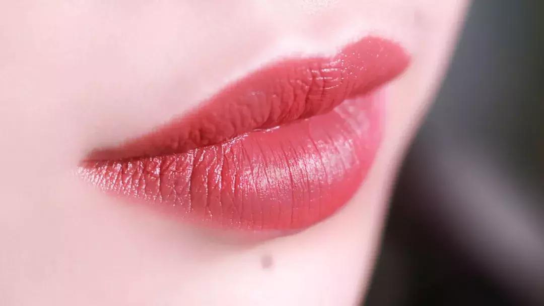 20元绝美显白口红,9支绝美奶茶色口红