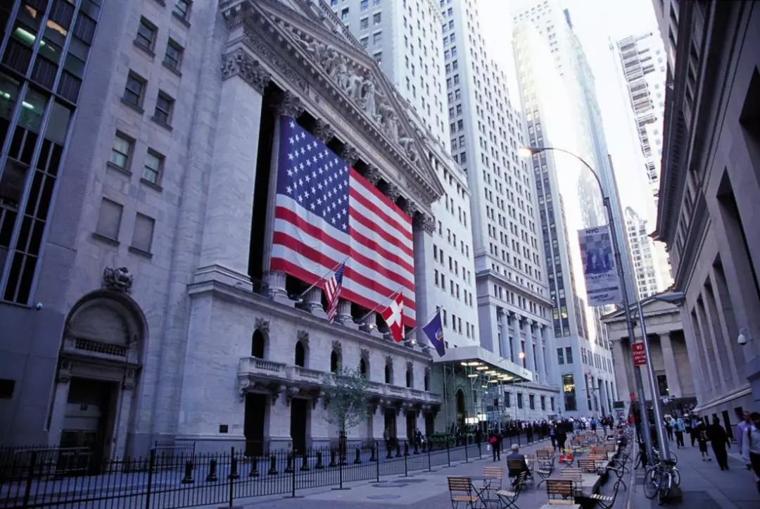 石油美元结算的作用,国际石油为什么一定要用美元结算