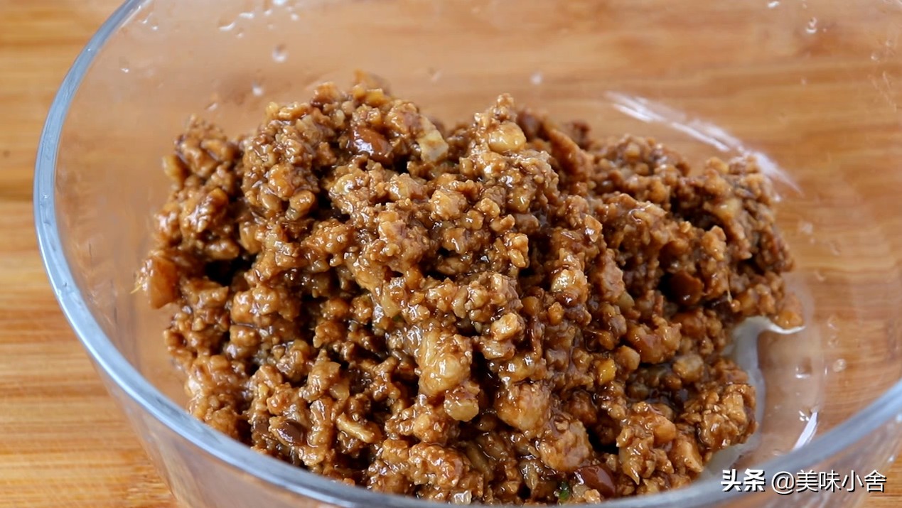 怎么蒸包子不塌陷不回缩,韭菜蒸包子不塌陷不回缩的好方法