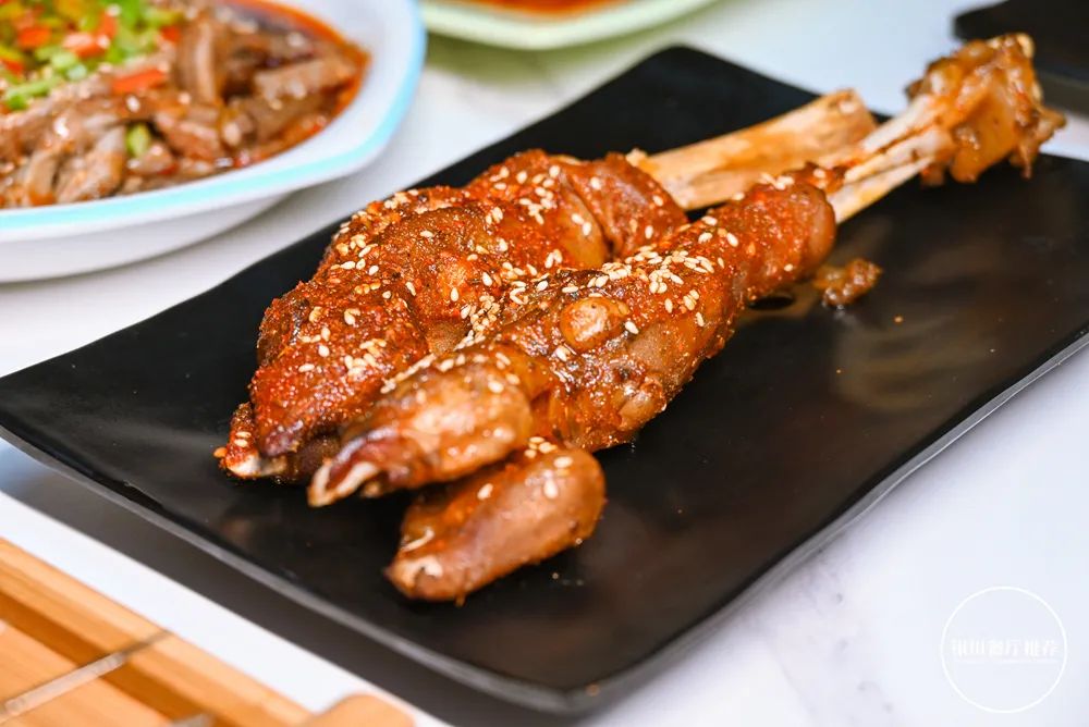 银川市兴庆区三千度烧烤店,国潮烧烤店简介