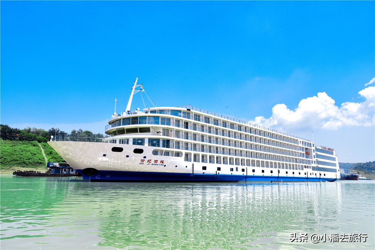 最新长江三峡豪华游轮攻略,怎么选择三峡游轮票价