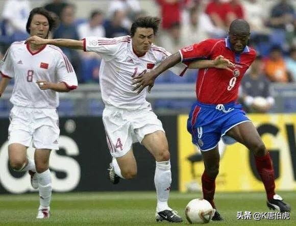 中国足球郑智李玮峰,李金羽李玮锋郑智同时代的球员