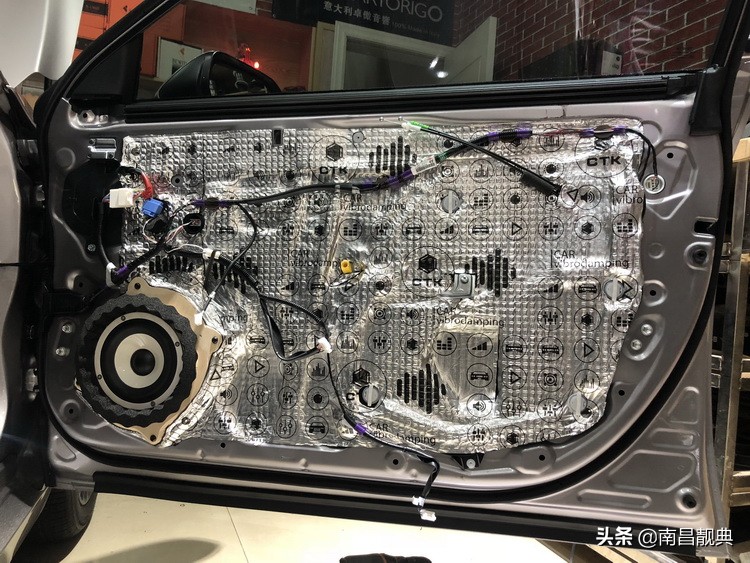 必伟汽车音响喇叭好不好，试听下南昌靓典改装后的丰田亚洲龙