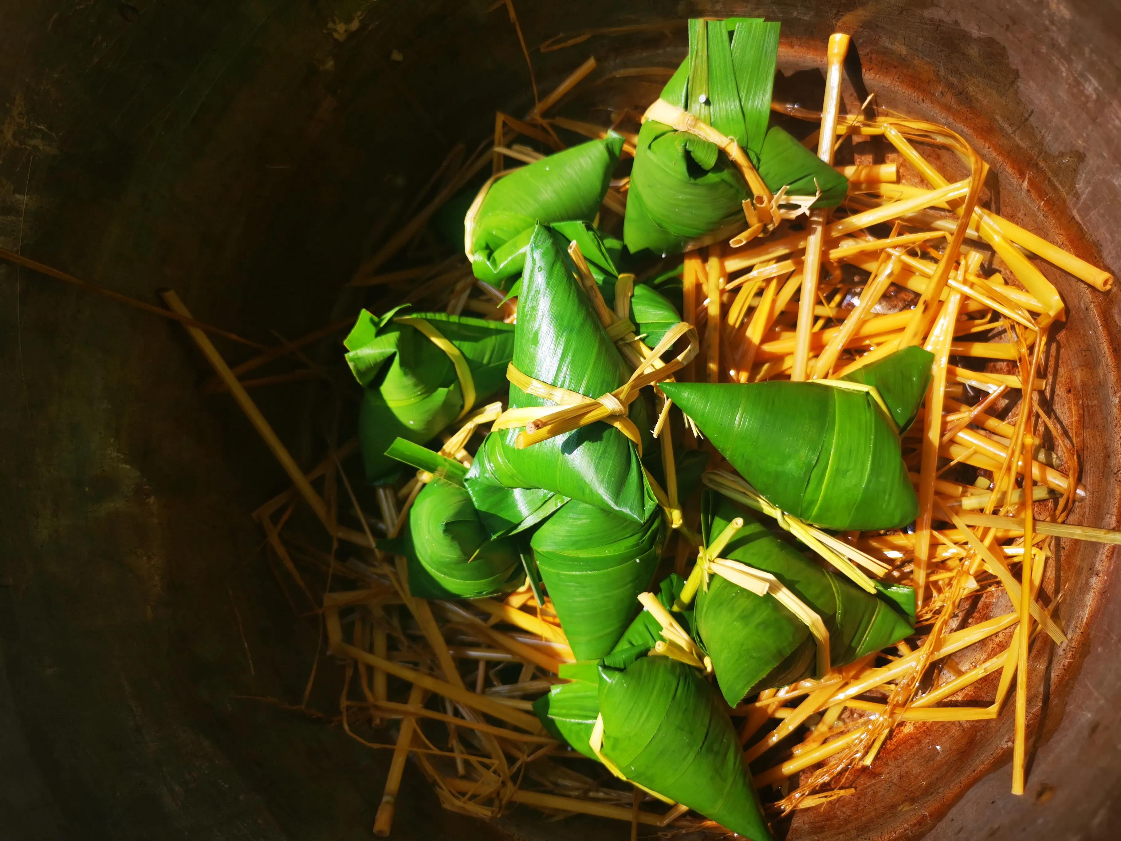 一年四季包粽子卖能挣钱吗,在家包粽子去街上卖能挣多少钱