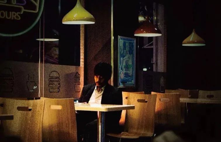 香港底层人生活好不好,揭秘香港底层的真实生活