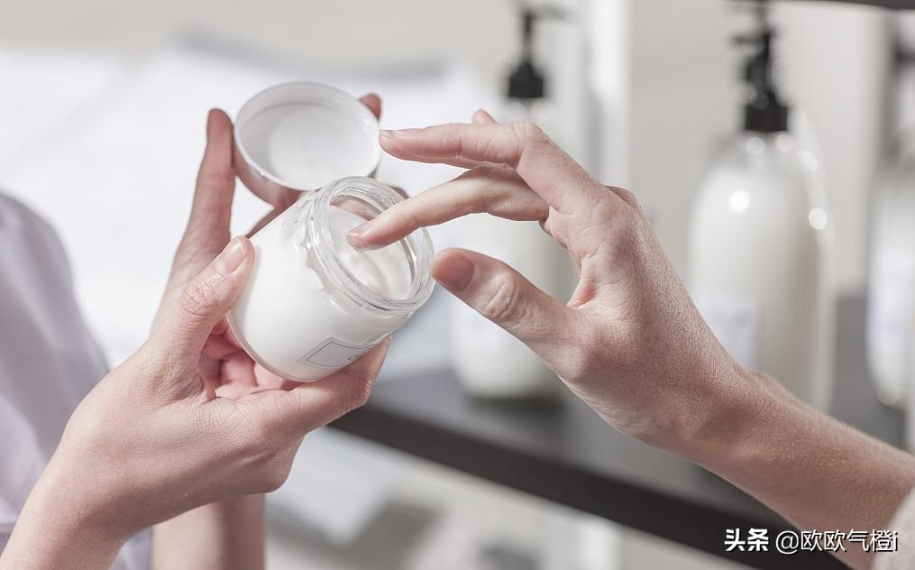 用冰箱保鲜去水肿的新玩法，变身护肤美容装备