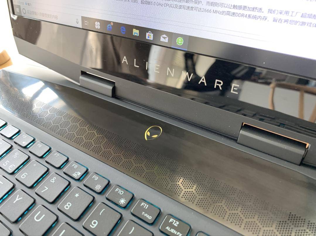 m15笔记本测评,外星人m15笔记本哪一款值得入手