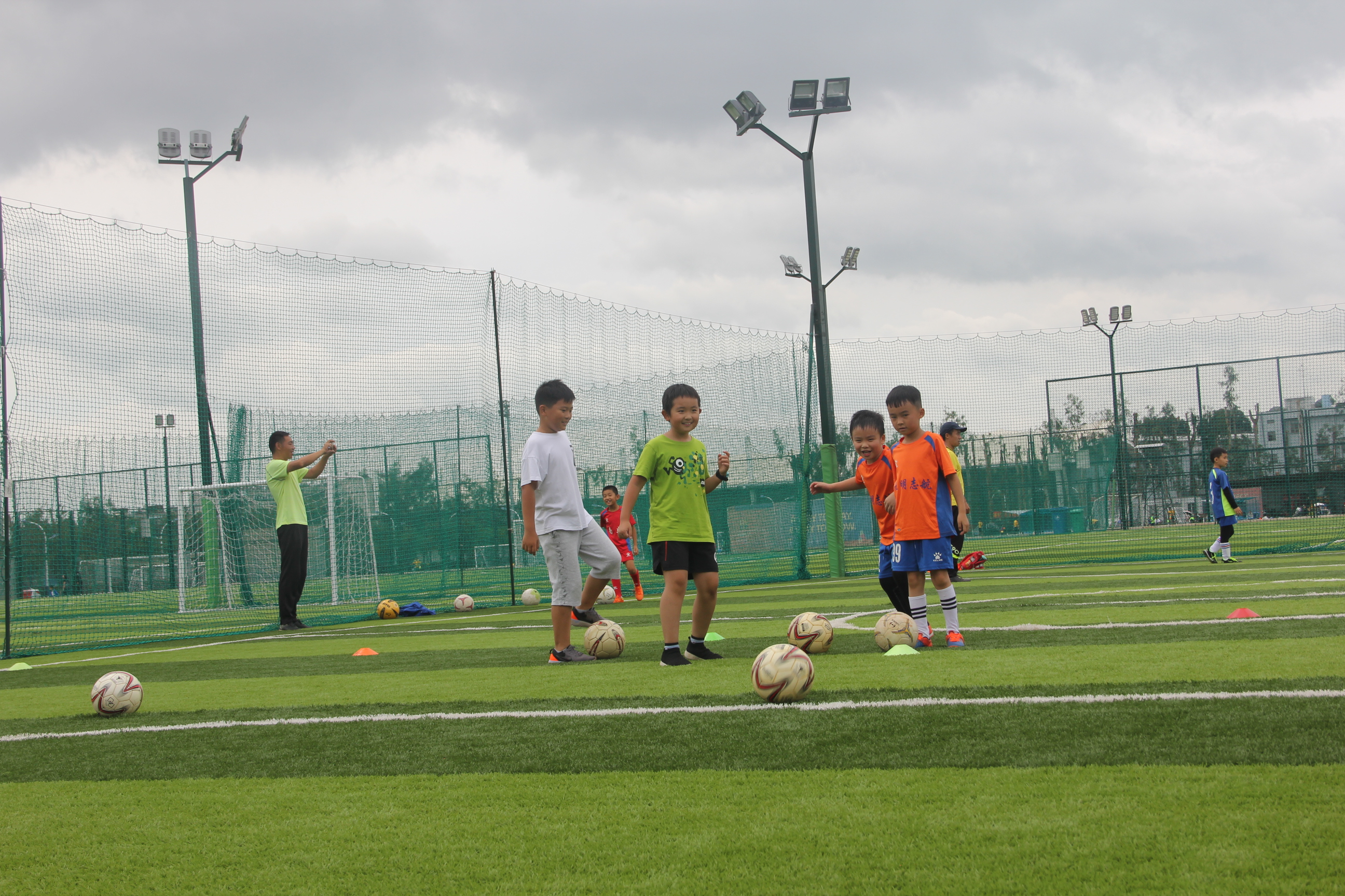 足球跑位需要天赋,足球跑位的原则和目的