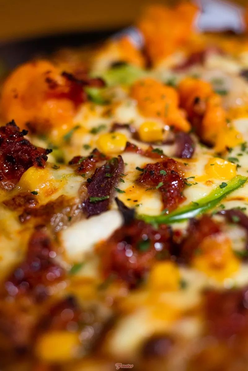 这是一家神奇Pizza小店，居然默默霸占着海口点评西餐榜TOP1