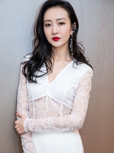 王鸥人品,王鸥曾经陷入夜光剧本风波