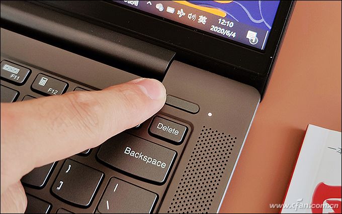联想小新air14和华为matebookd14,thinkpade14和小新air14哪个好