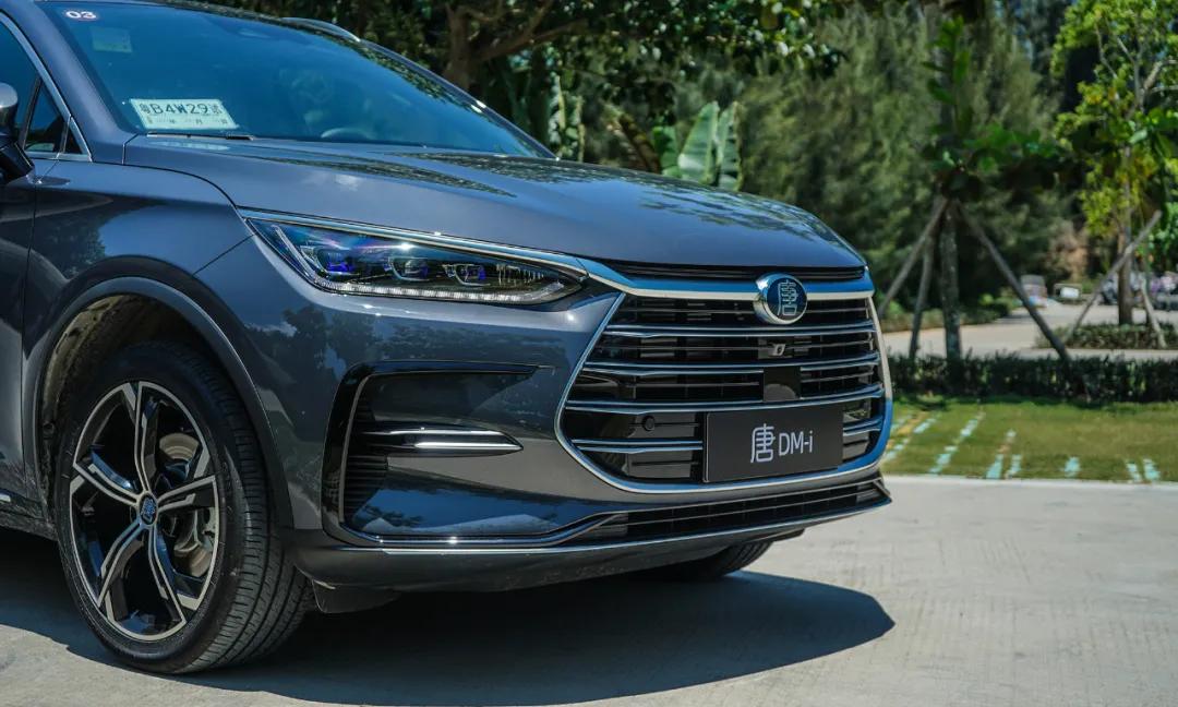 比亚迪唐dmi和本田奥德赛哪个省油,比亚迪唐dmi跑长途感受