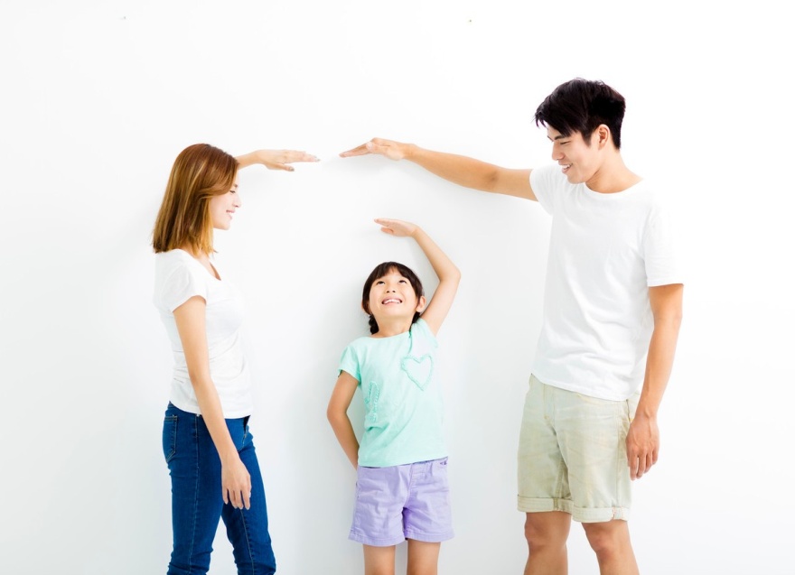 8岁女娃来例假，竟是因为妈妈这样做！家长们可长点心吧