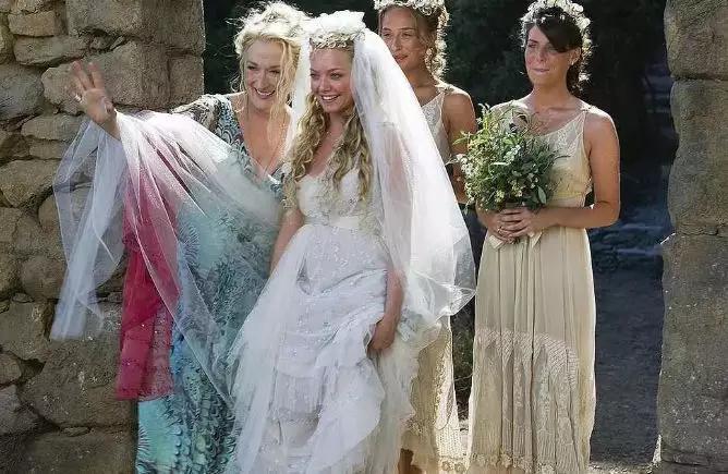 85岁还出新专辑，这个女人是我见过最牛逼的嬉皮士