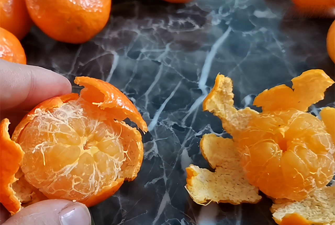 砂糖橘跟普通橘子有区别吗,真的砂糖橘和假的砂糖橘