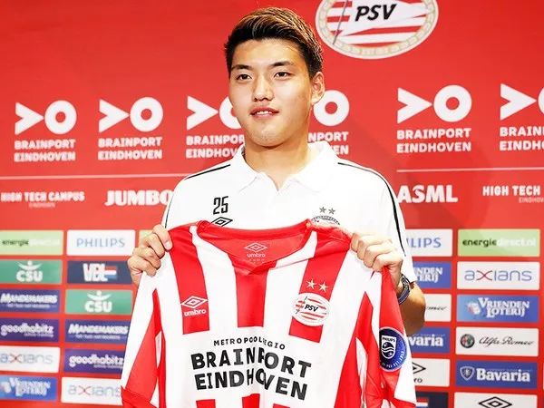 荷甲“日本德比”来袭，堂安律战旧主，小将防老大哥