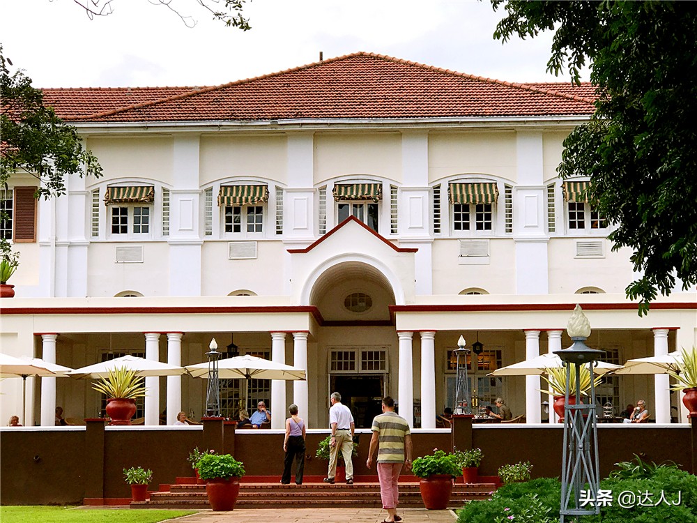 #全民热遗#小天独家，你敢不敢在这个瀑布上洗澡？