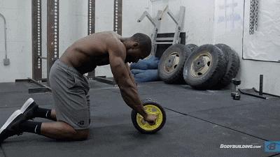 伊之助腹肌照,伊之助完美的身材