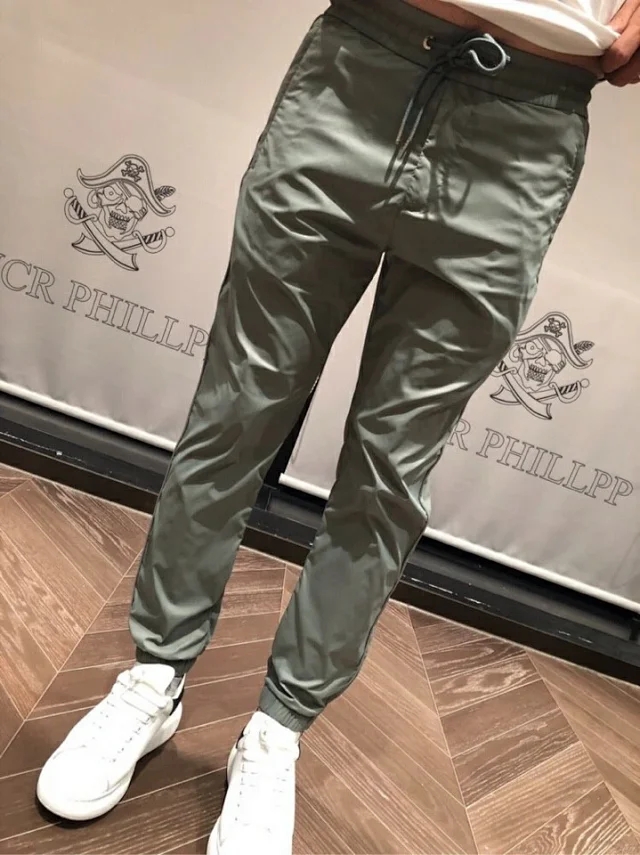 普拉达最新裤子,普拉达官方裤子