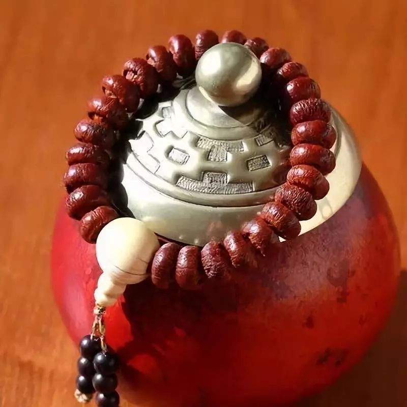 金叶莲花菩提怎么盘,滴血莲花菩提盘玩效果图