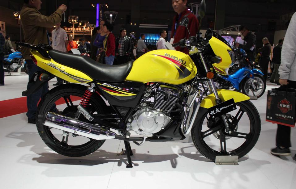 最省油的机车百公里油耗1.7,最省油耐用的四缸机车