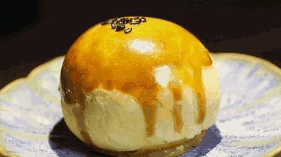 轩妈蛋黄酥李佳琦卖了多少,轩妈蛋黄酥李佳琦直播间卖多少钱