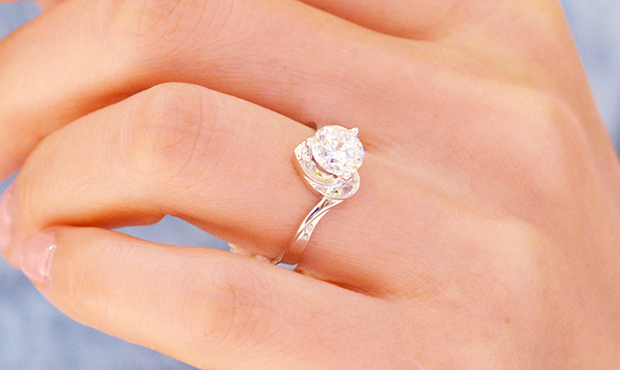 dr一克拉求婚钻戒推荐,一克拉钻戒大概值多少钱