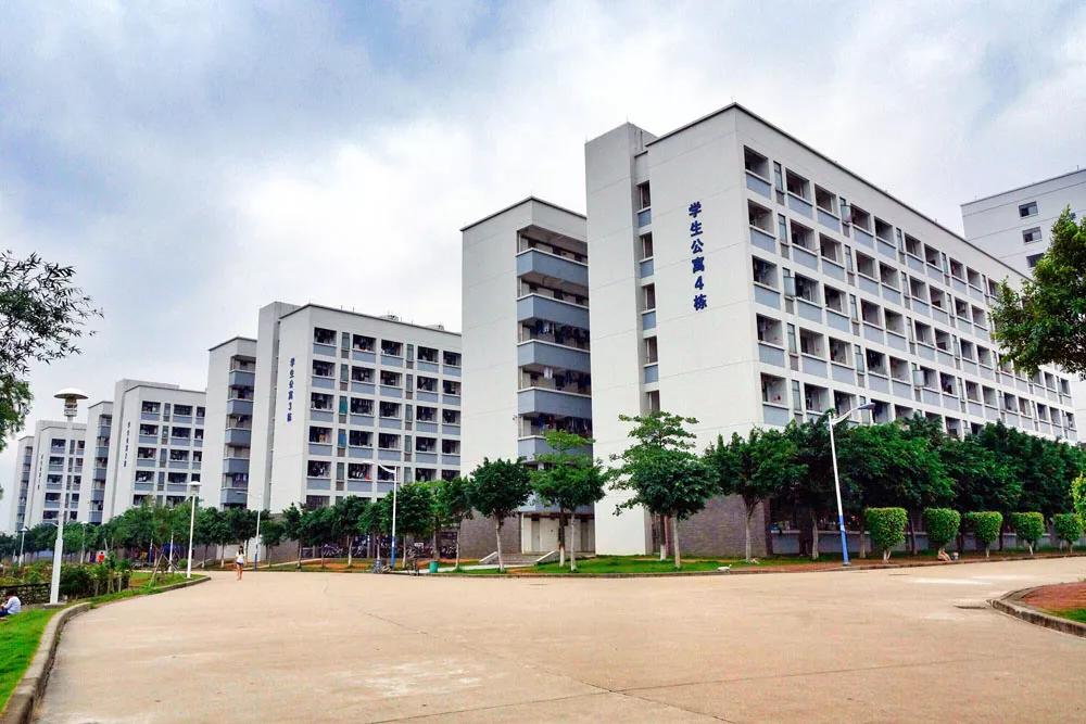 公办学校有哪些好宿舍,来看看各校的大学宿舍