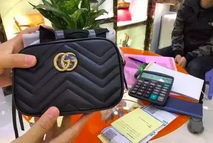 代购香奈儿被骗四万多,香奈儿lv都从哪里代购的