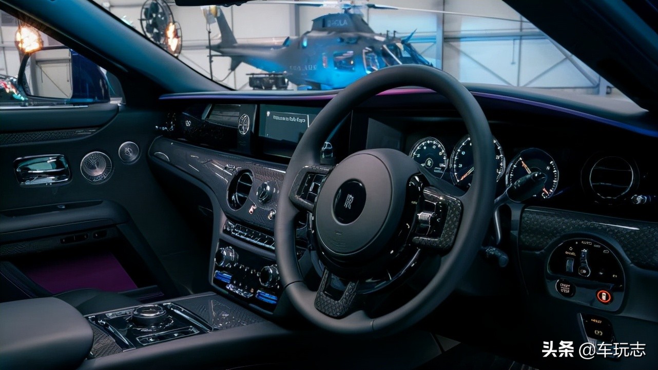 劳斯莱斯古斯特blackbadge照片,劳斯莱斯古思特blackbadge长轴版