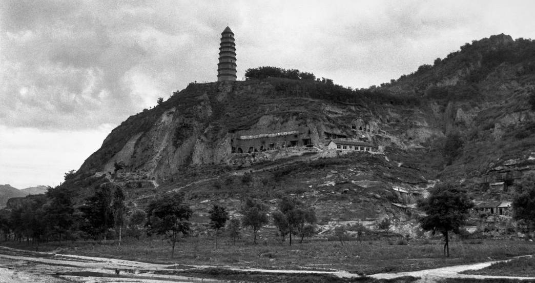 39年，一位德国女郎在行军中长满虱子，自豪道：我现在属于中国人