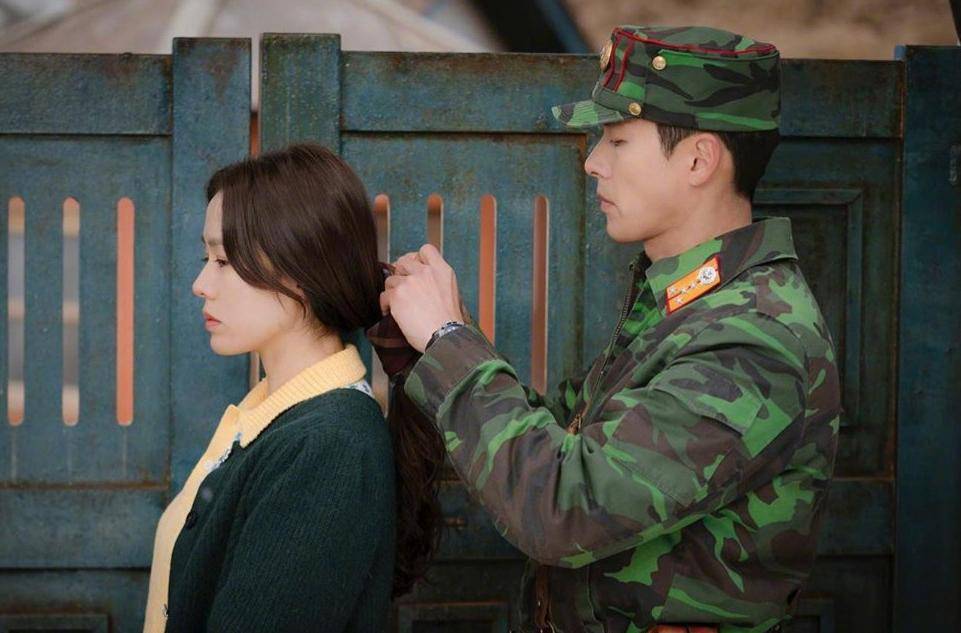 玄彬孙艺珍飞机上拍视频,孙艺珍玄彬被拍照片