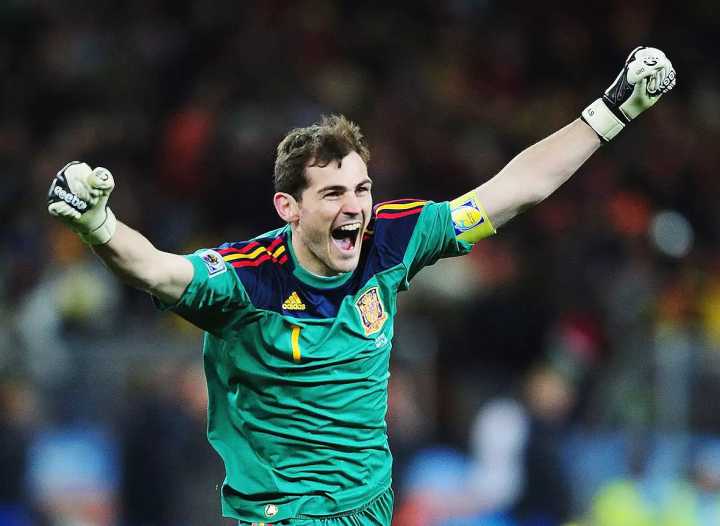 2020世界足坛十大事件回顾,从a到z的26个字母自然拼读