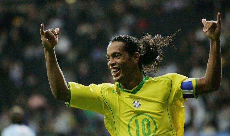 巴西队十大传奇球星,巴西队最伟大的9号