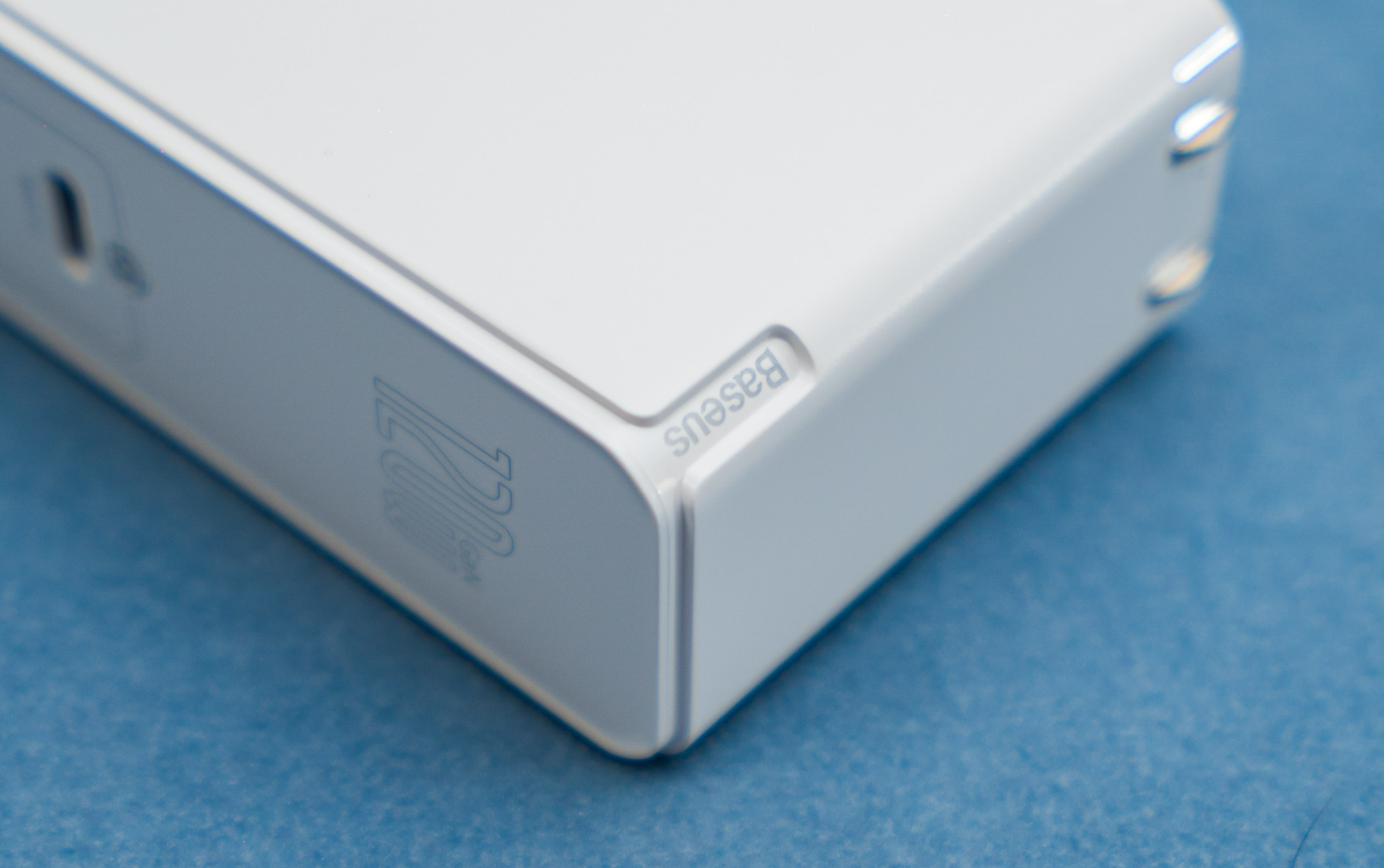 倍思65w氮化镓充macbookpro,倍思氮化镓100w充苹果电脑