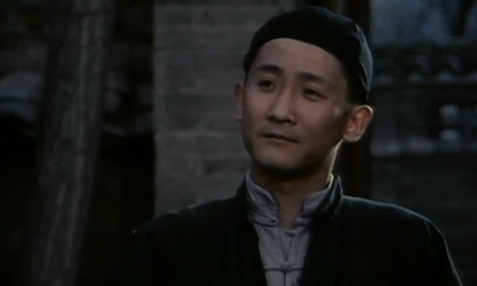 30年前的电影《老店》，将做餐饮的生意经，讲的太直白了