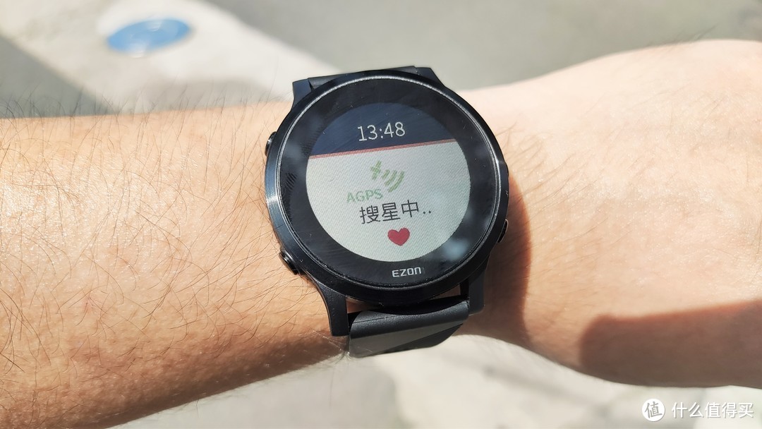 宜准r6跑步数据怎么与手机同步,宜准r6跑步手表表带